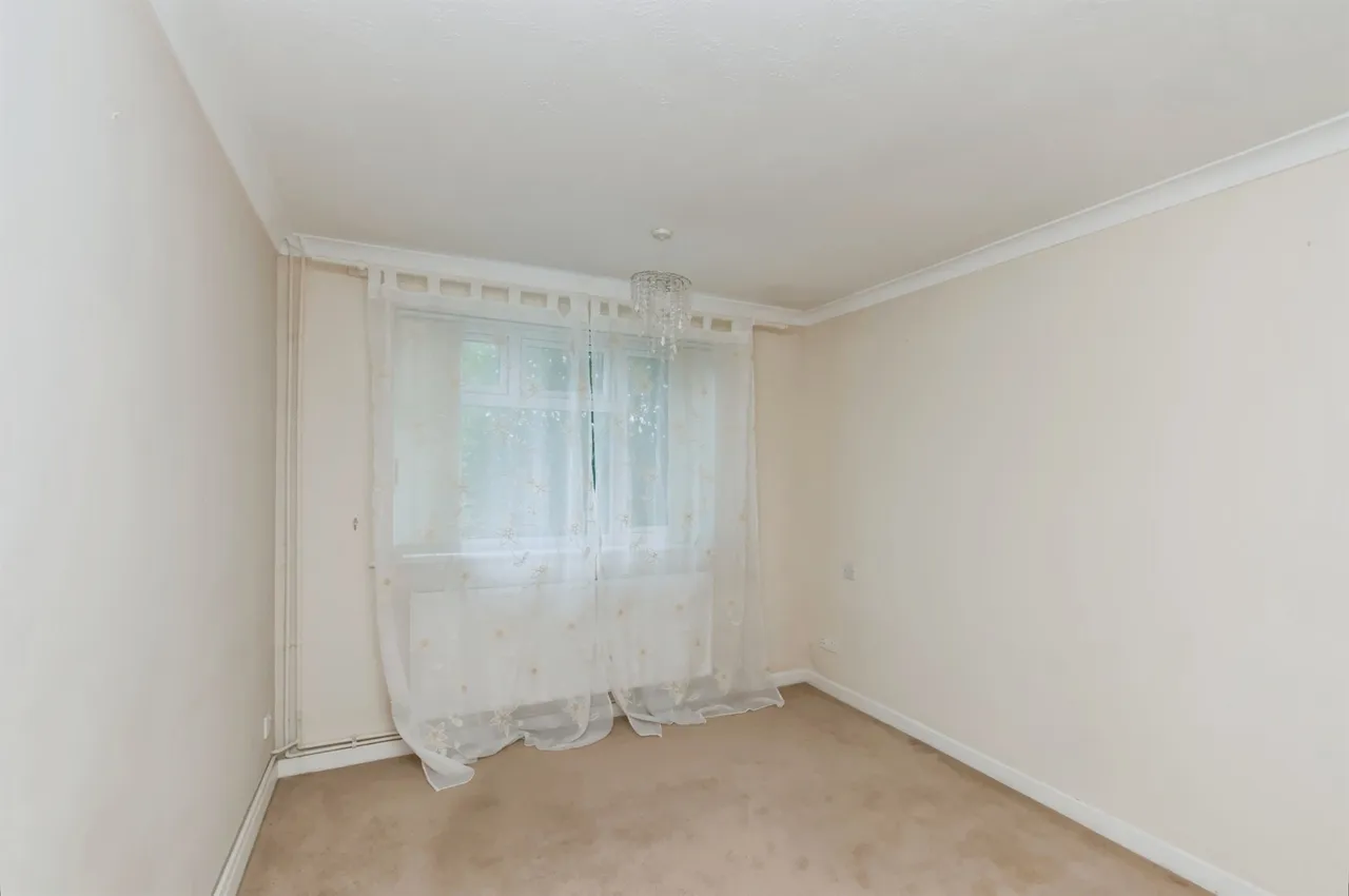 Sandown Way, Bexhill-On-Sea, TN40, photo 12