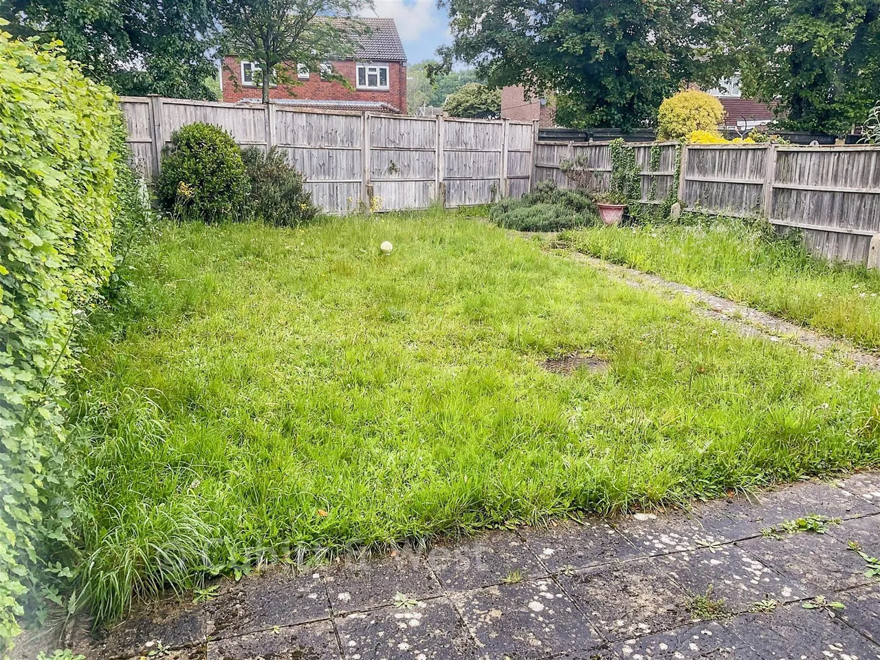 Neville Gardens, Emsworth, PO10, photo 2