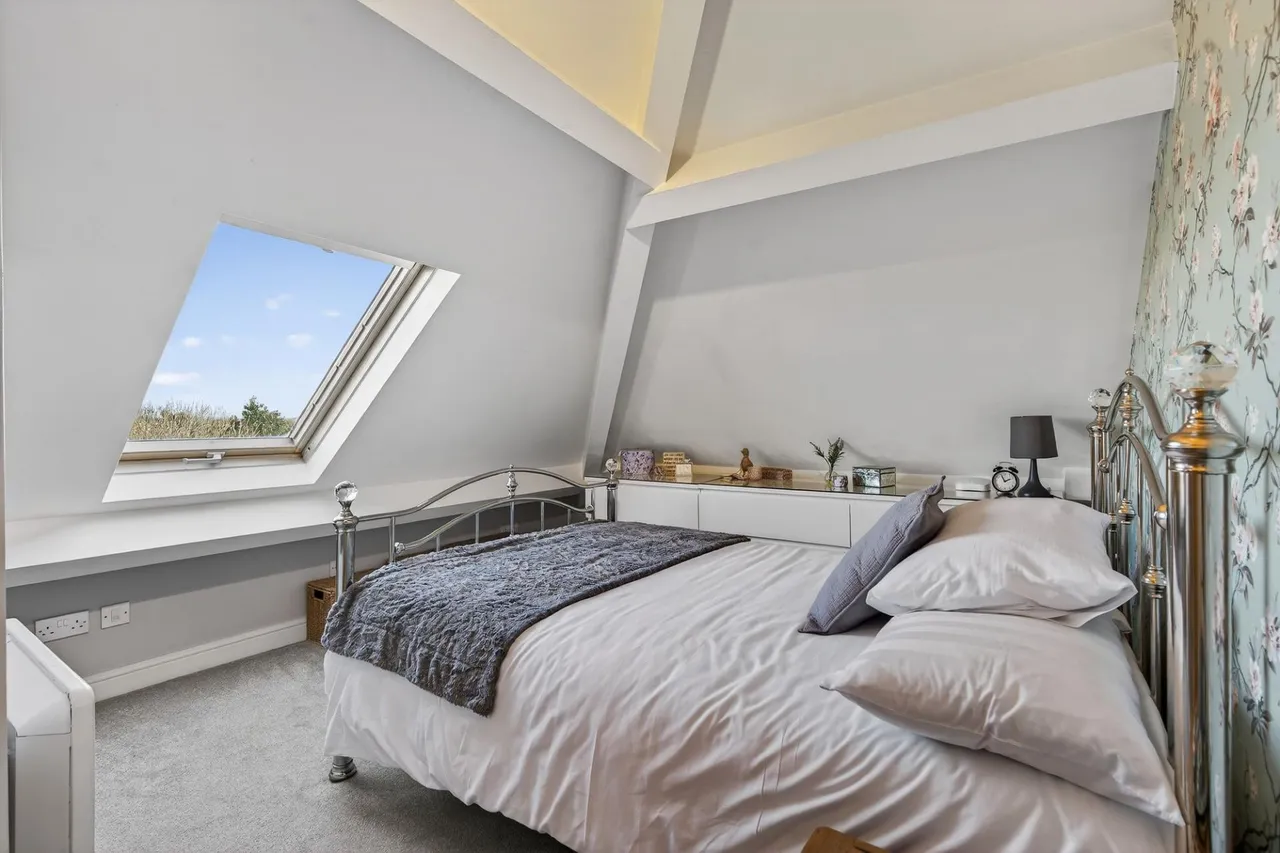 St. Andrews Road South, Lytham St. Annes, FY8, photo 31