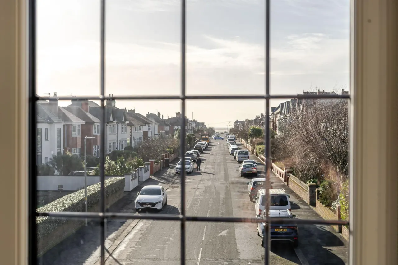 St. Andrews Road South, Lytham St. Annes, FY8, photo 24