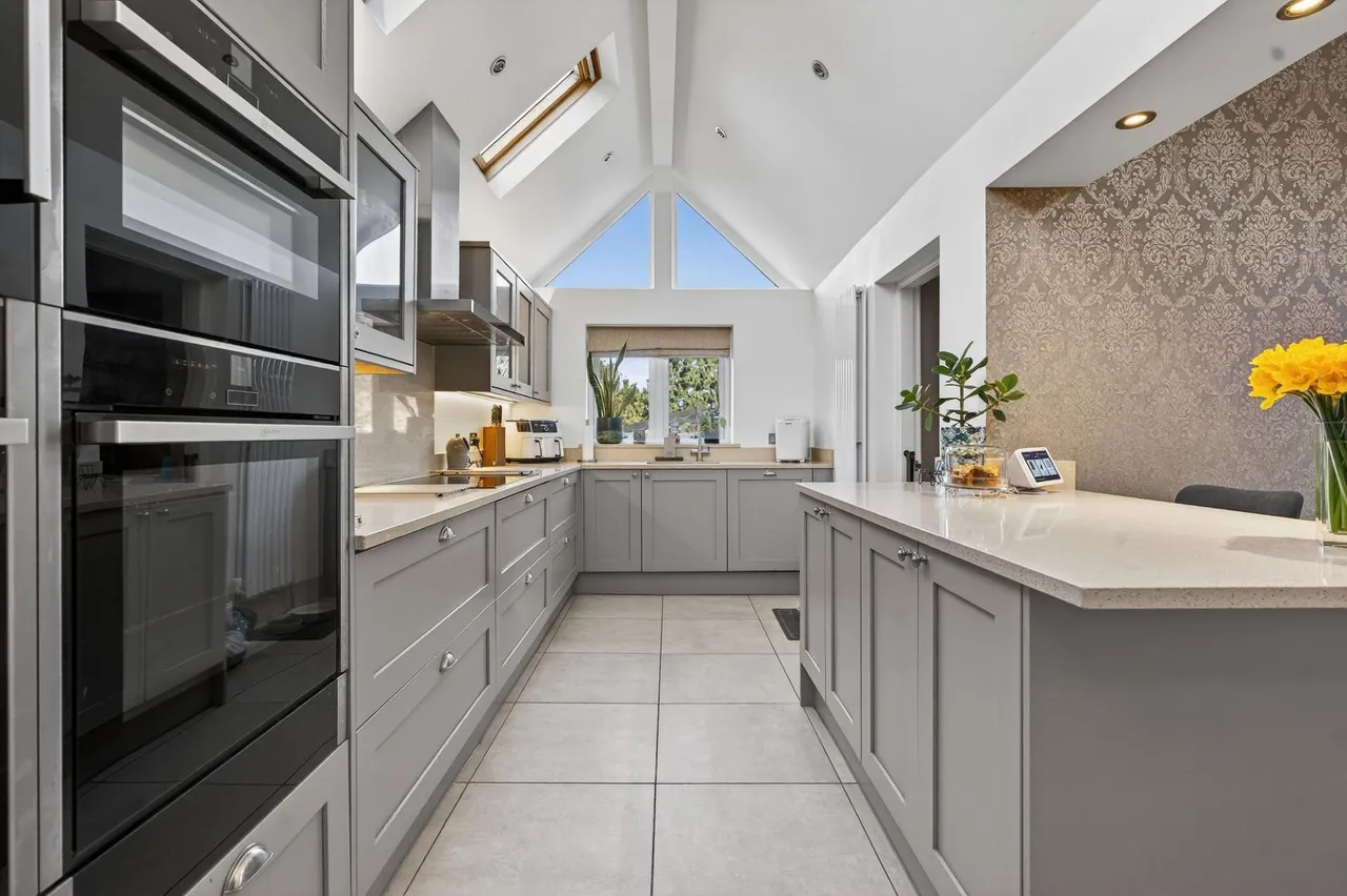 St. Andrews Road South, Lytham St. Annes, FY8, photo 5