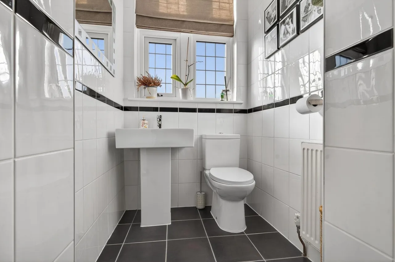 St. Andrews Road South, Lytham St. Annes, FY8, photo 22