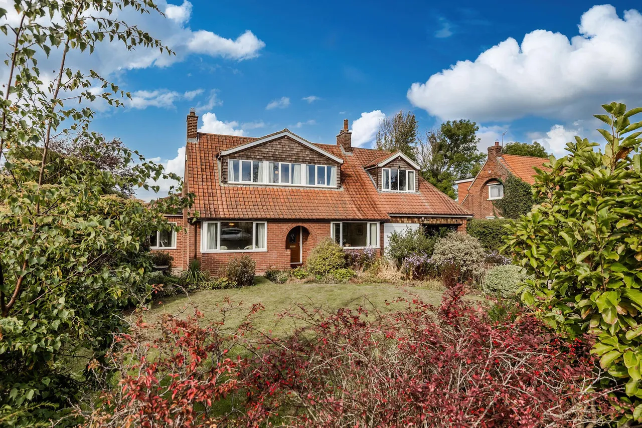 Middle Drive, Darras Hall, photo 36