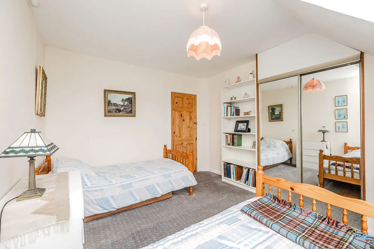 Middle Drive, Darras Hall, photo 24
