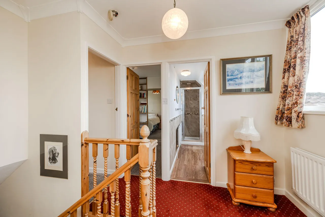 Middle Drive, Darras Hall, photo 19