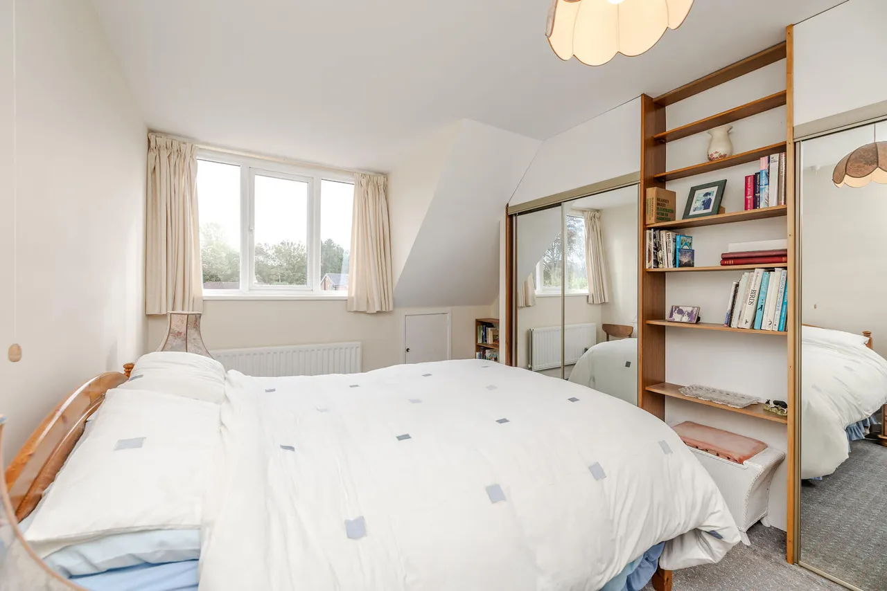 Middle Drive, Darras Hall, photo 26