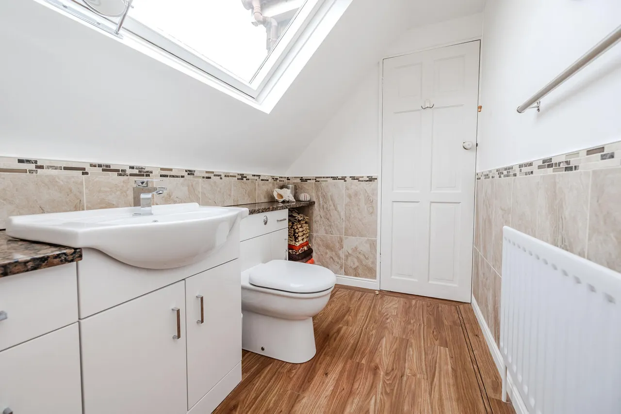 Middle Drive, Darras Hall, photo 29