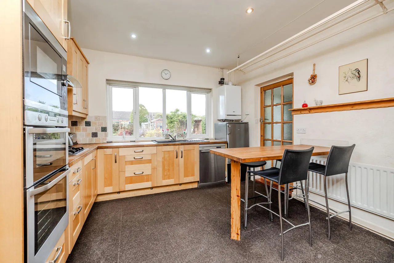 Middle Drive, Darras Hall, photo 5