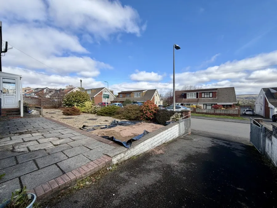 Exeter Close, Heolgerrig, CF48, photo 16