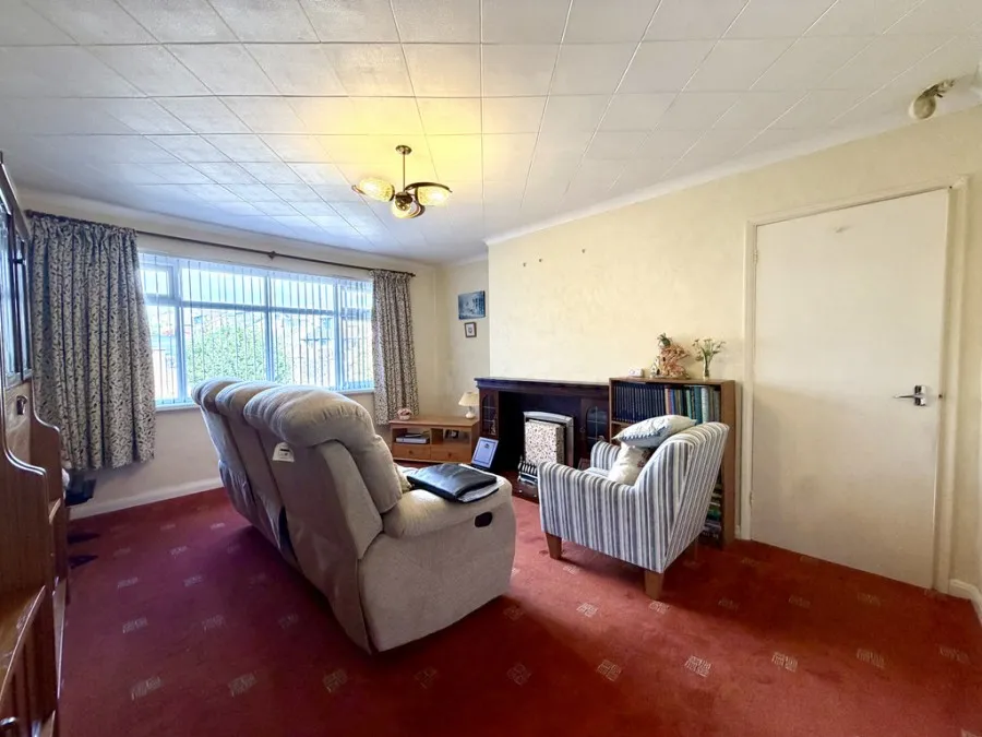 Exeter Close, Heolgerrig, CF48, photo 3