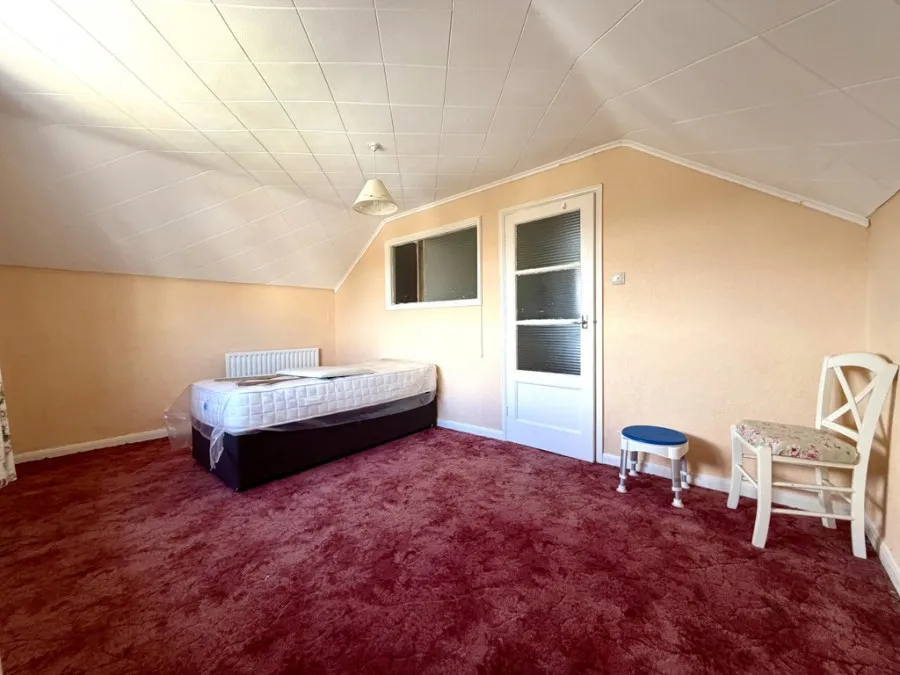 Exeter Close, Heolgerrig, CF48, photo 10
