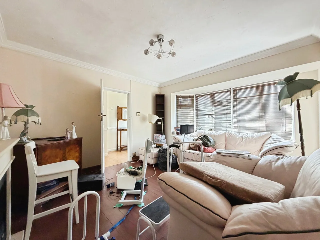 Birchett Road, Farnborough, Hampshire, GU14 8RQ, photo 2