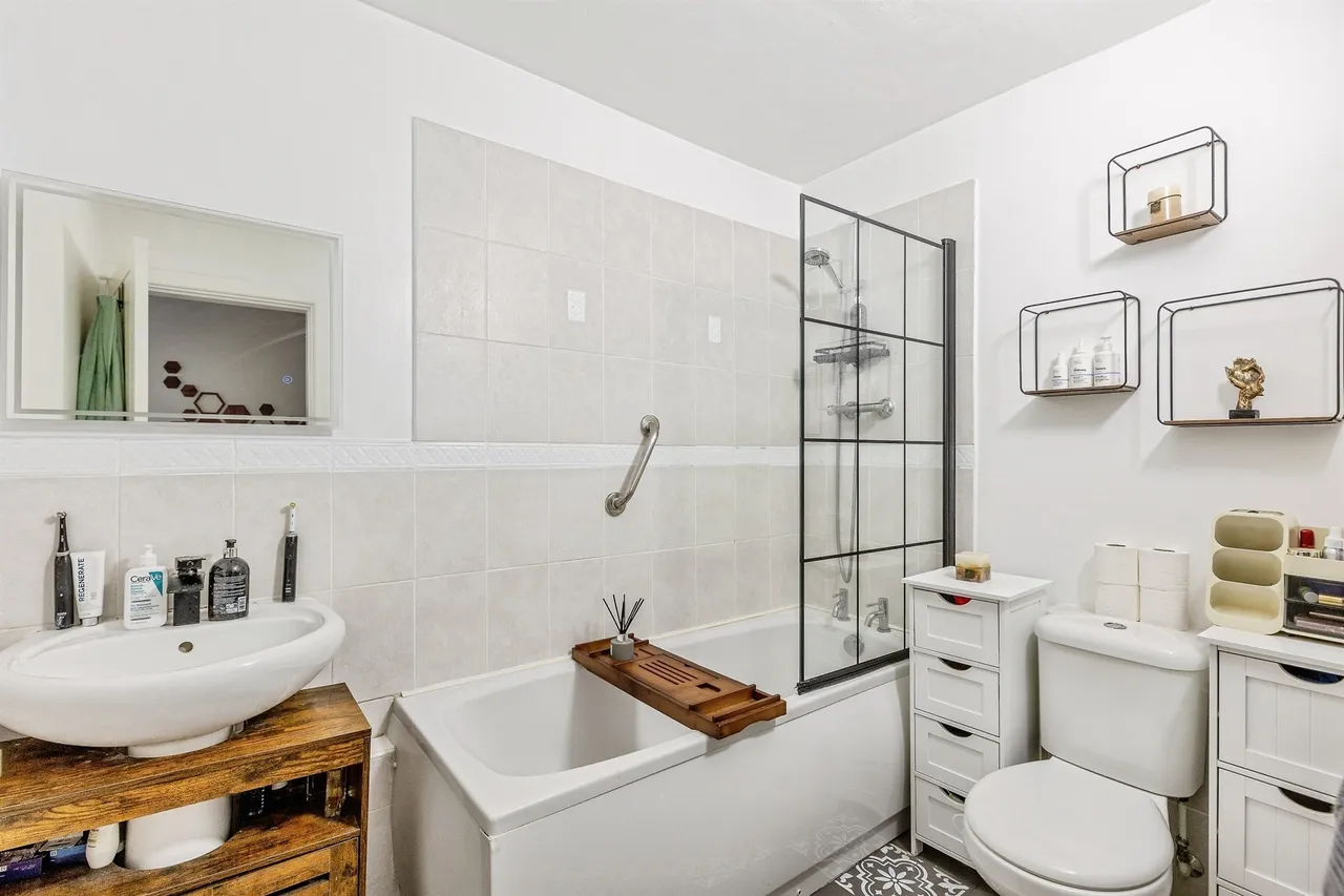 Salisbury Road, Redland, BS6, photo 23