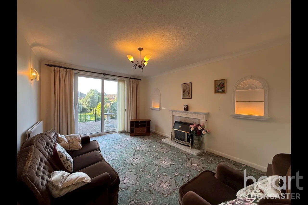 Eastfield Lane, Auckley, DN9, photo 11