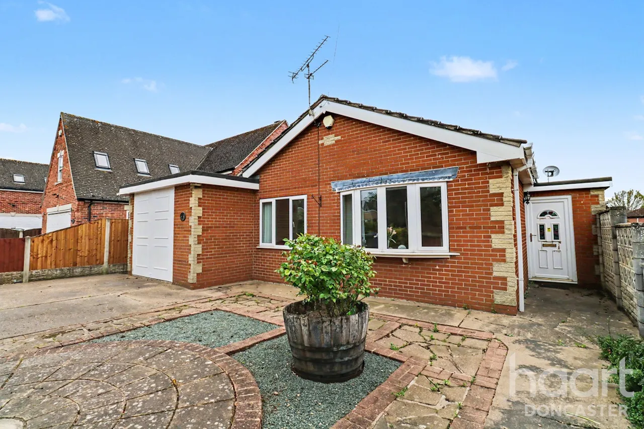 Eastfield Lane, Auckley, DN9, photo 29