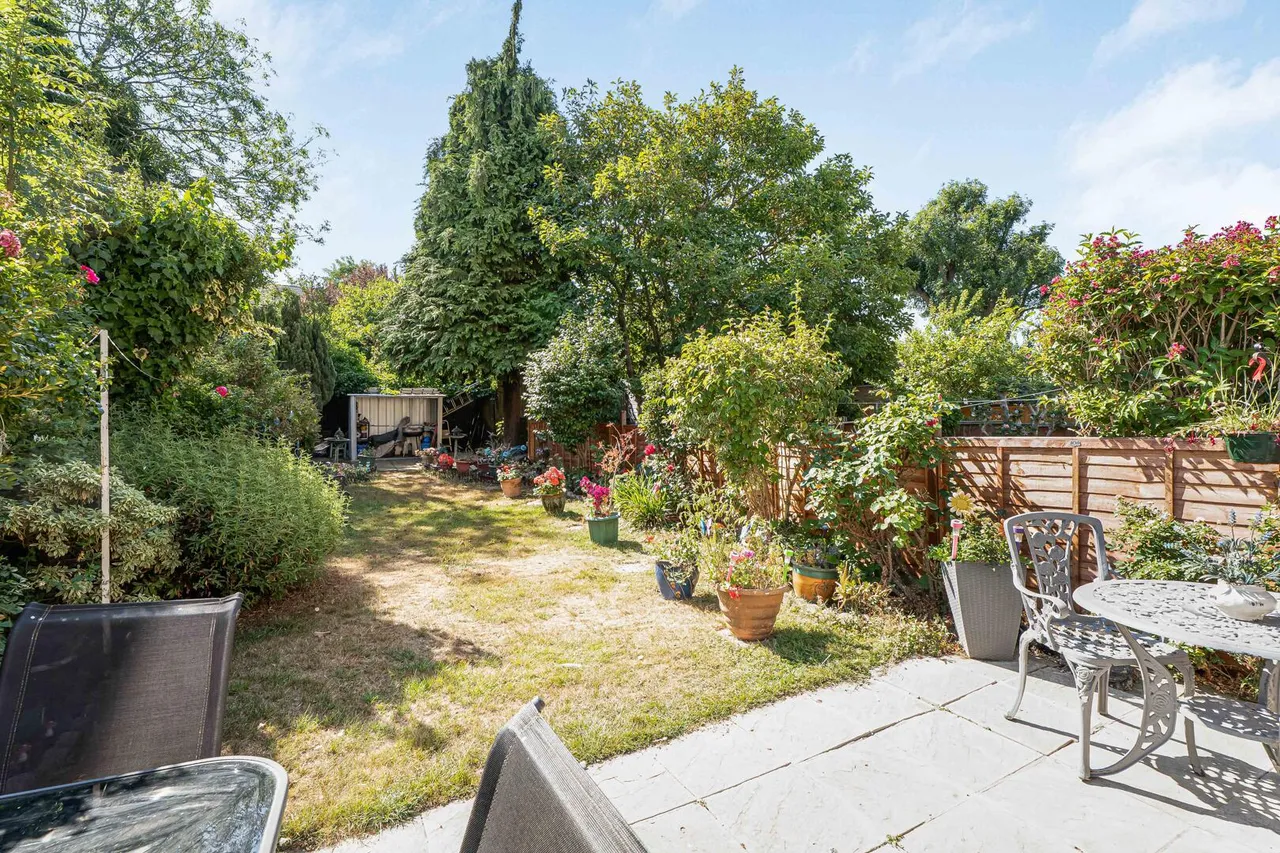 Princes Avenue, London, N13, photo 5