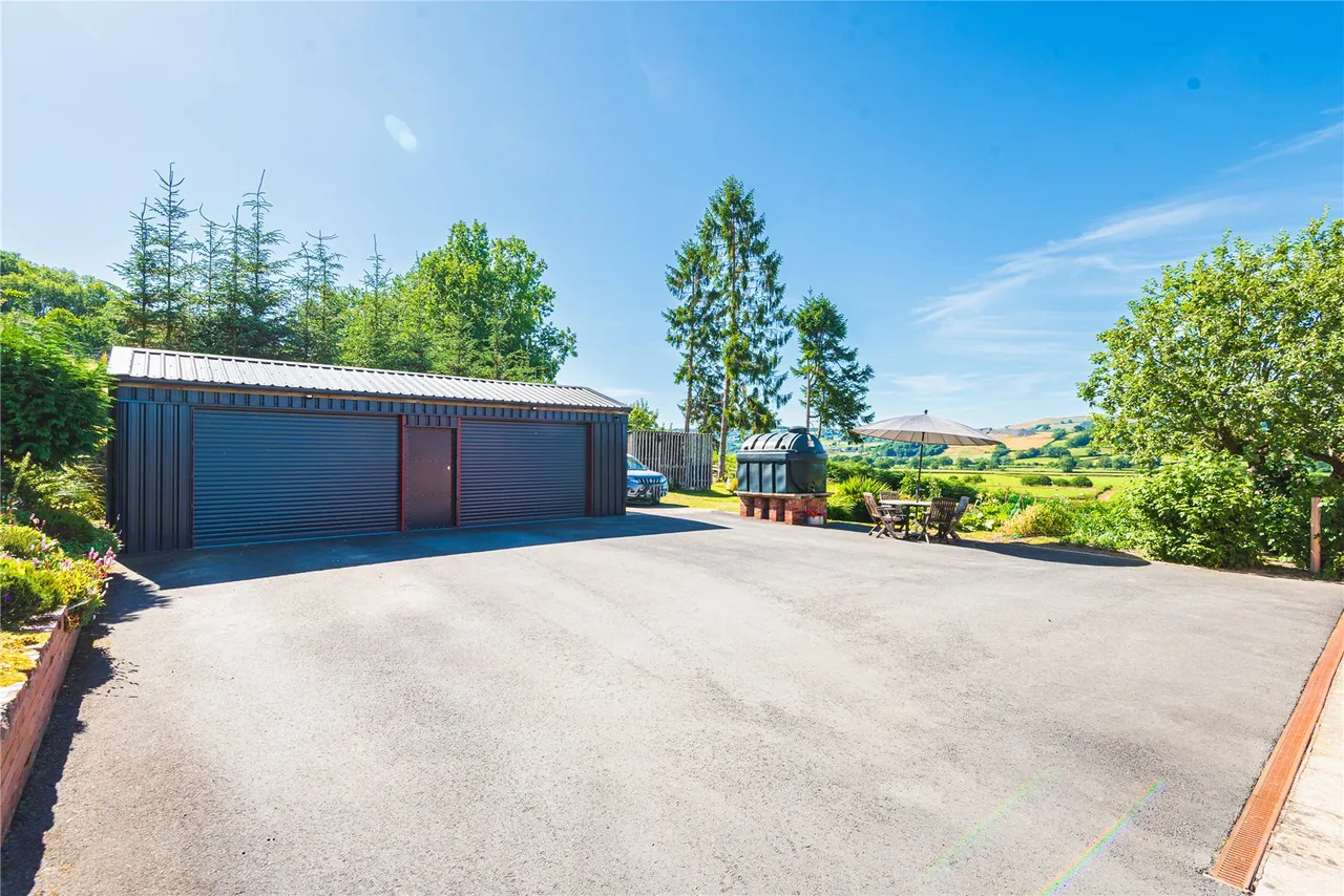 Llandinam, Powys, SY17 5BQ, photo 17