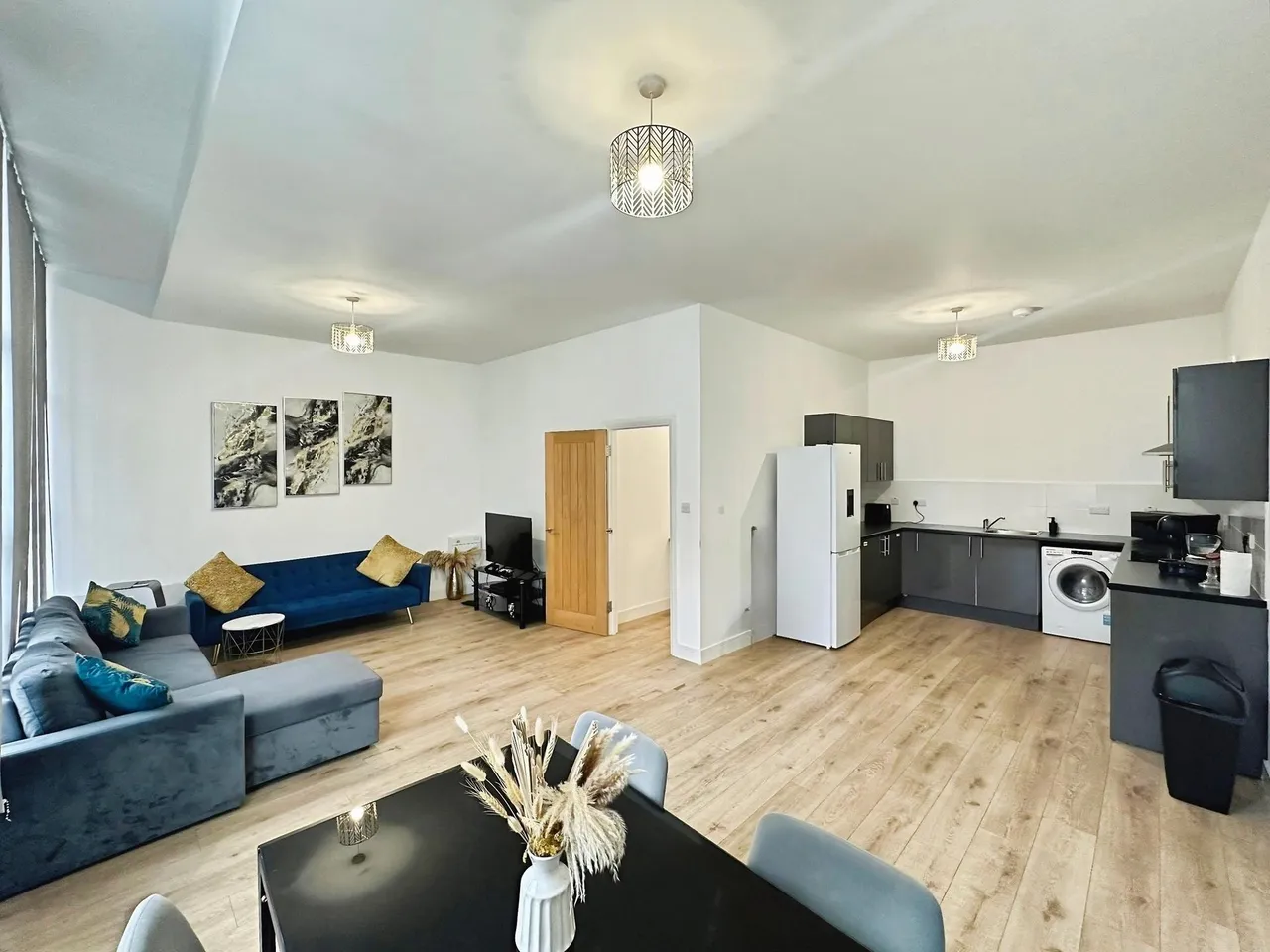 Wellington Street, Luton, LU1, photo 4