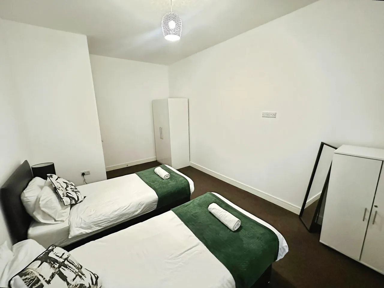 Wellington Street, Luton, LU1, photo 11