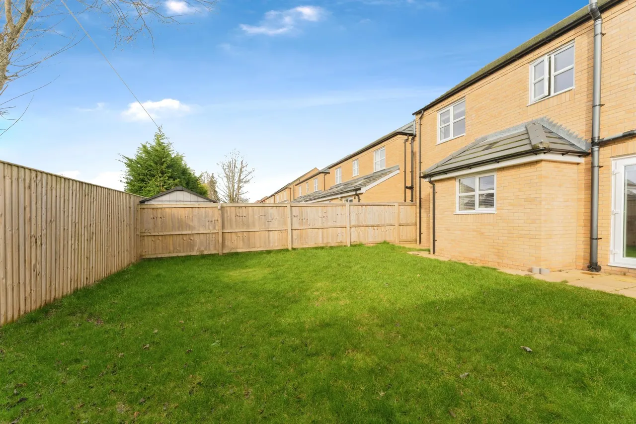 Tellets Hey, Bromborough, CH62, photo 19