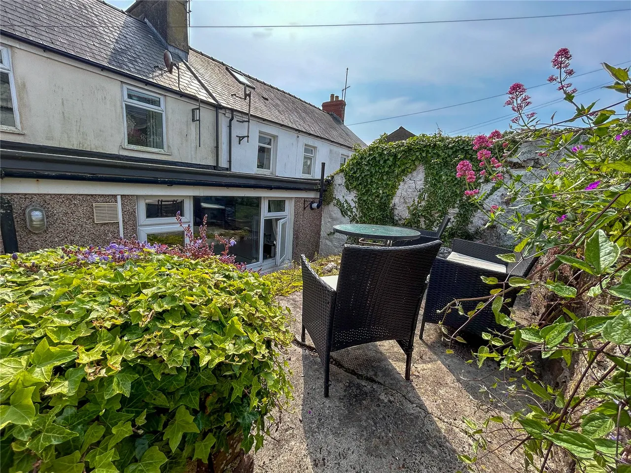 Charles Street, Milford Haven, SA73, photo 19