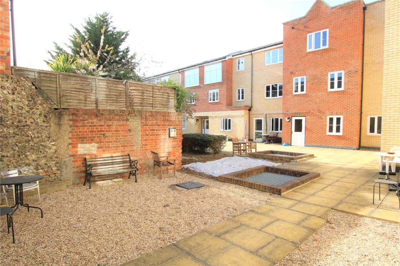 East View Place, East Street, Reading, Berkshire, RG1, photo 5