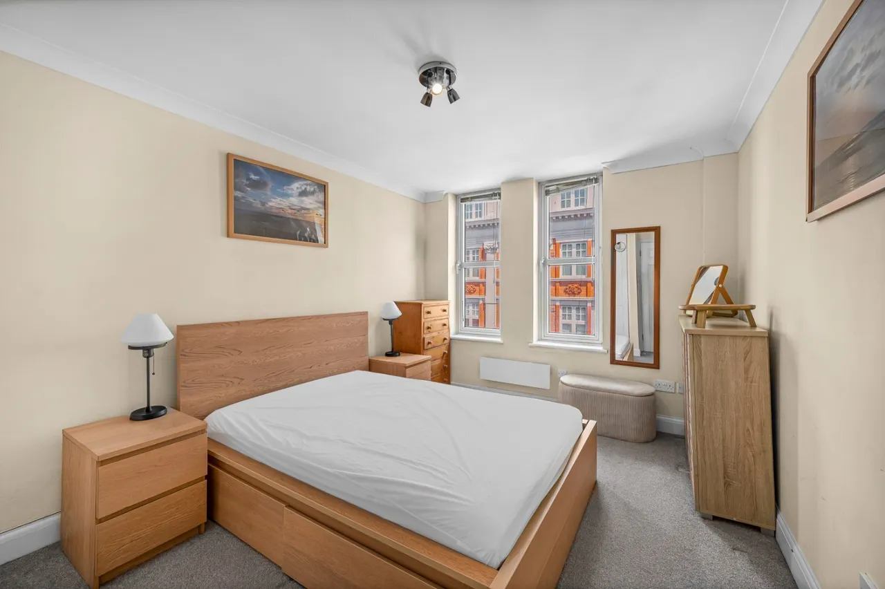 Drury Lane, London, WC2B, photo 4