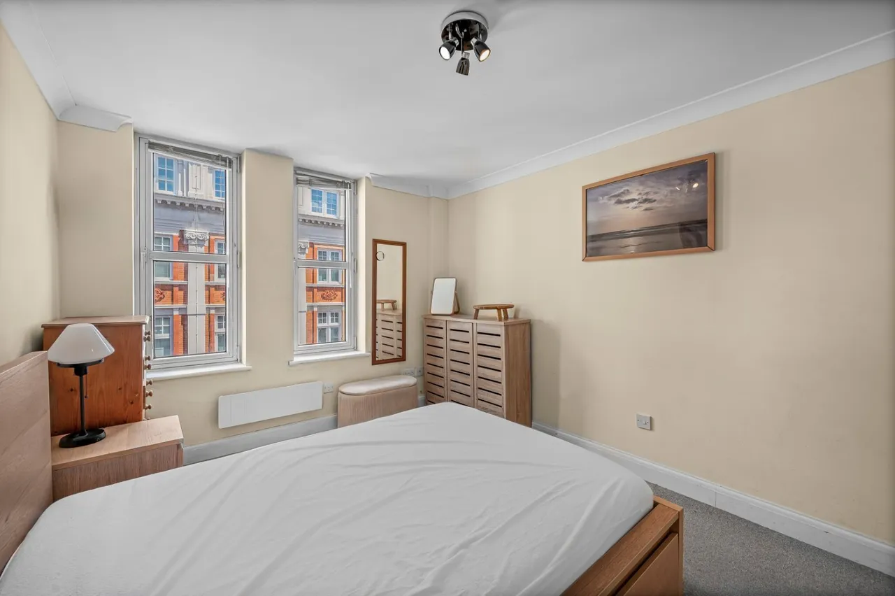 Drury Lane, London, WC2B, photo 10