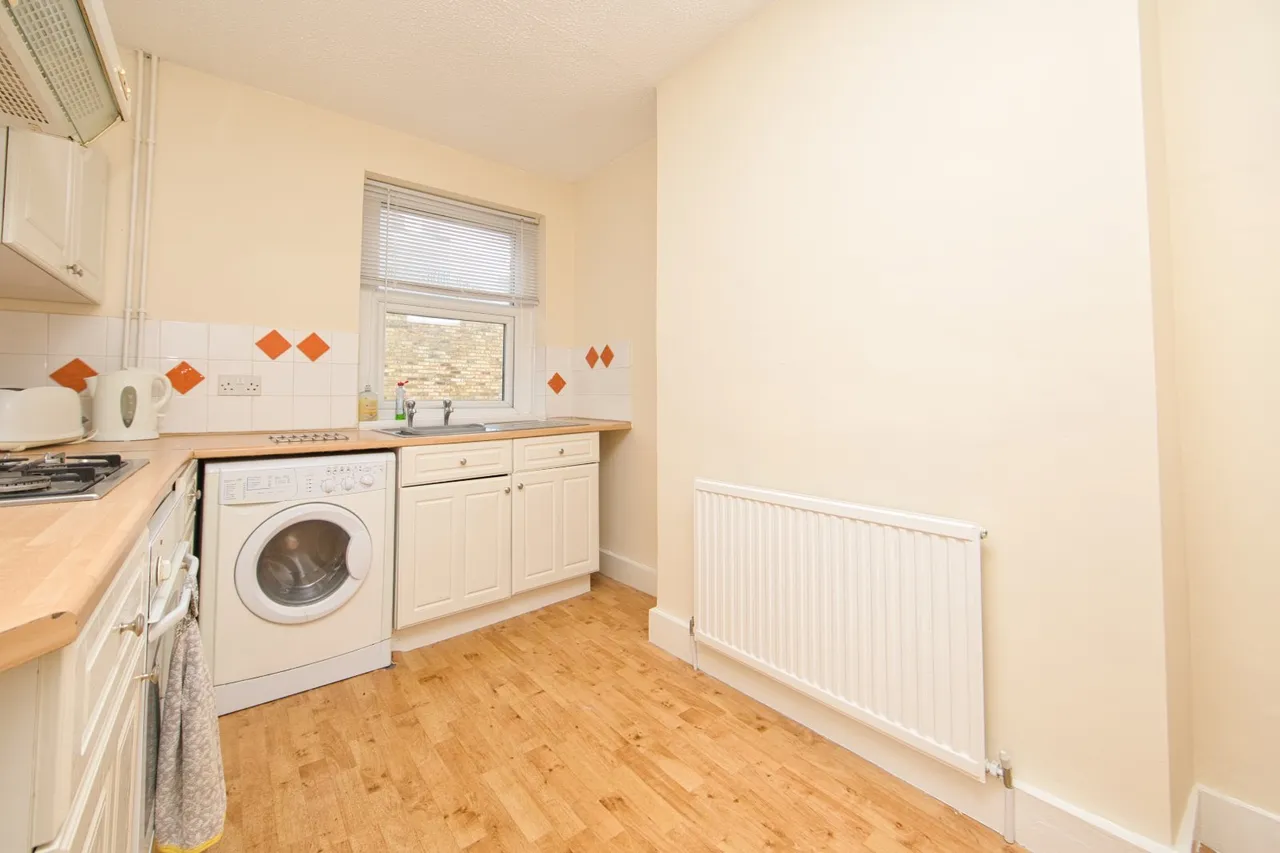 Boscombe Road, Folkestone, CT19, photo 8
