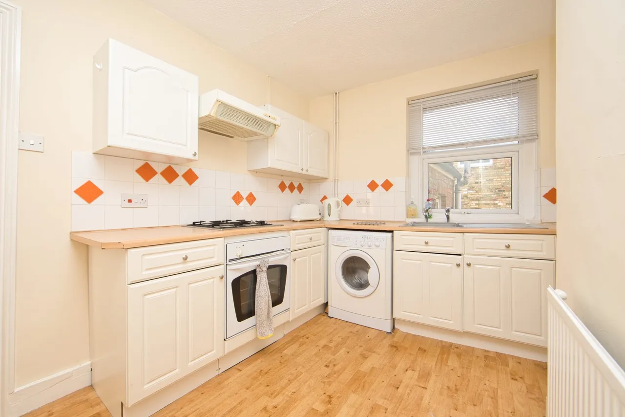 Boscombe Road, Folkestone, CT19, photo 5
