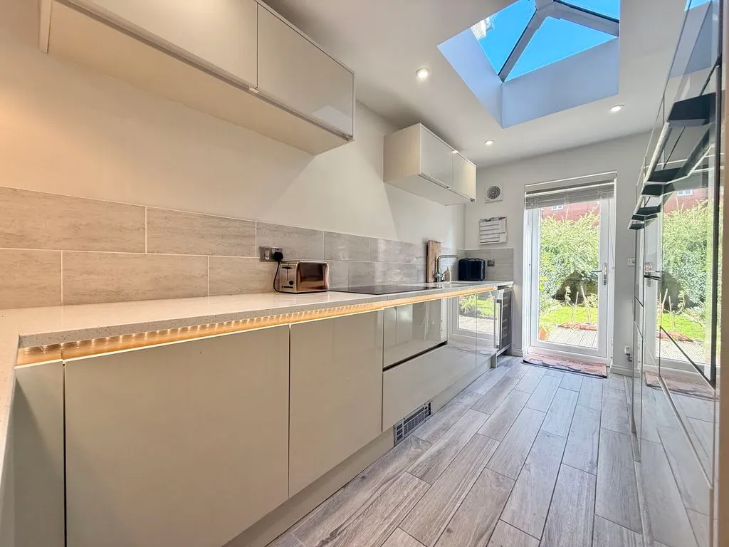 Clay Gardens, Woburn Sands MK17 8FH, photo 2