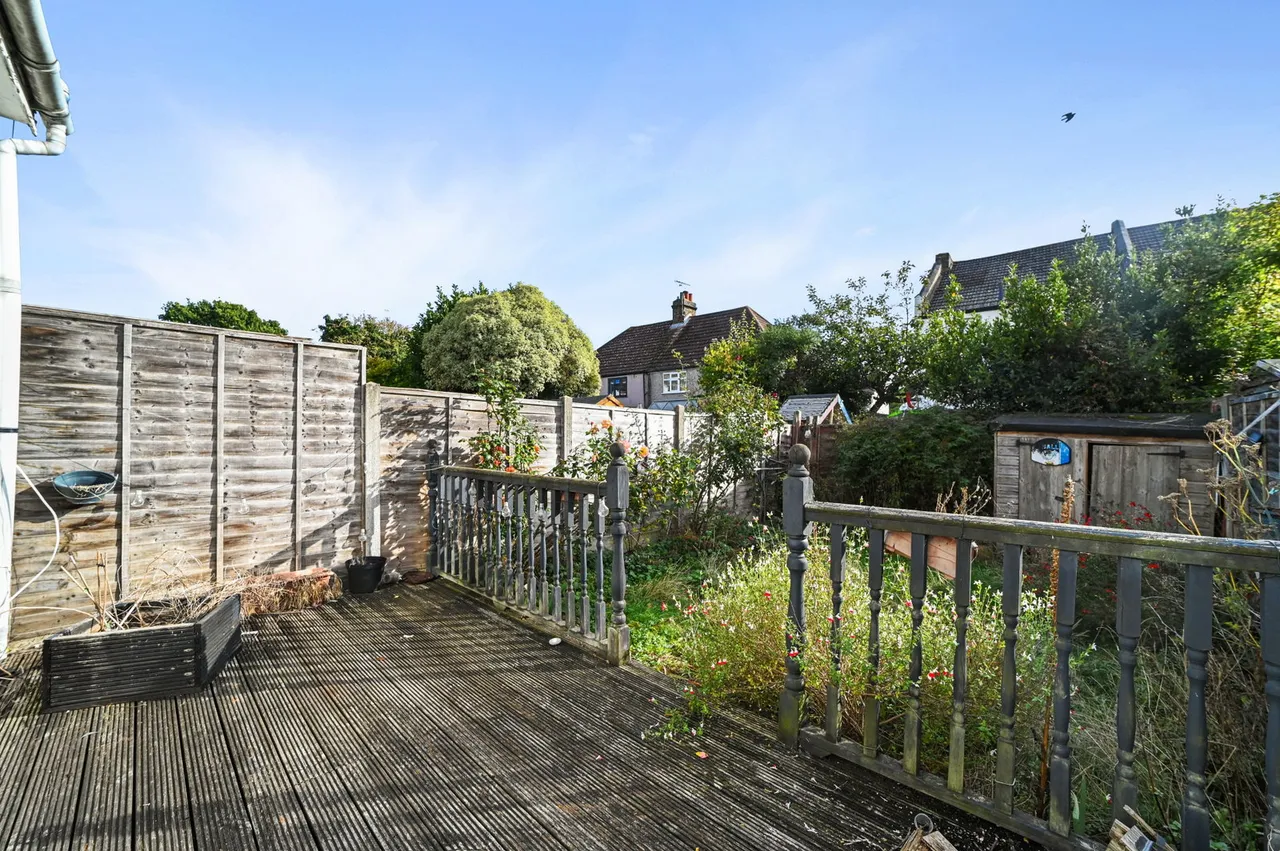Mount Avenue, Chingford, E4, photo 14