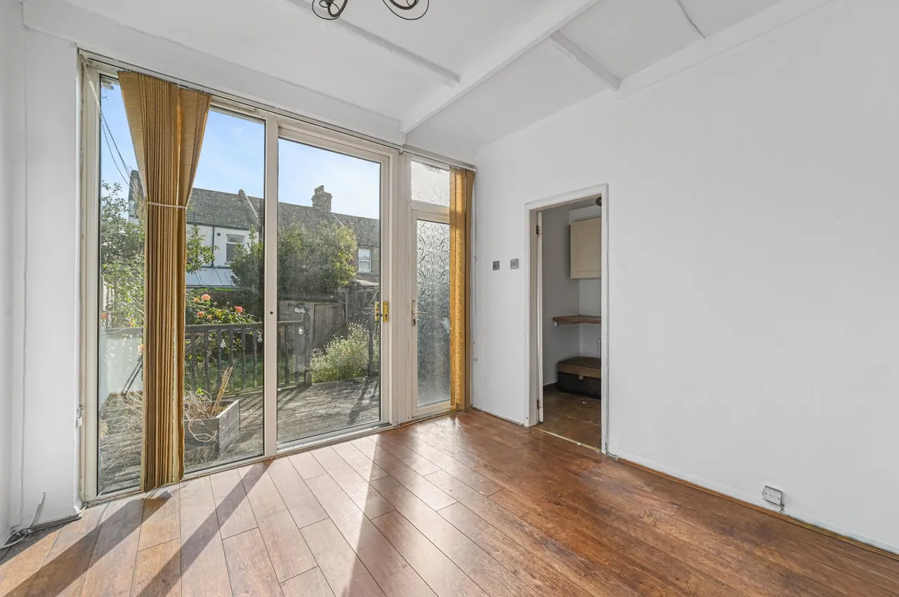 Mount Avenue, Chingford, E4, photo 7