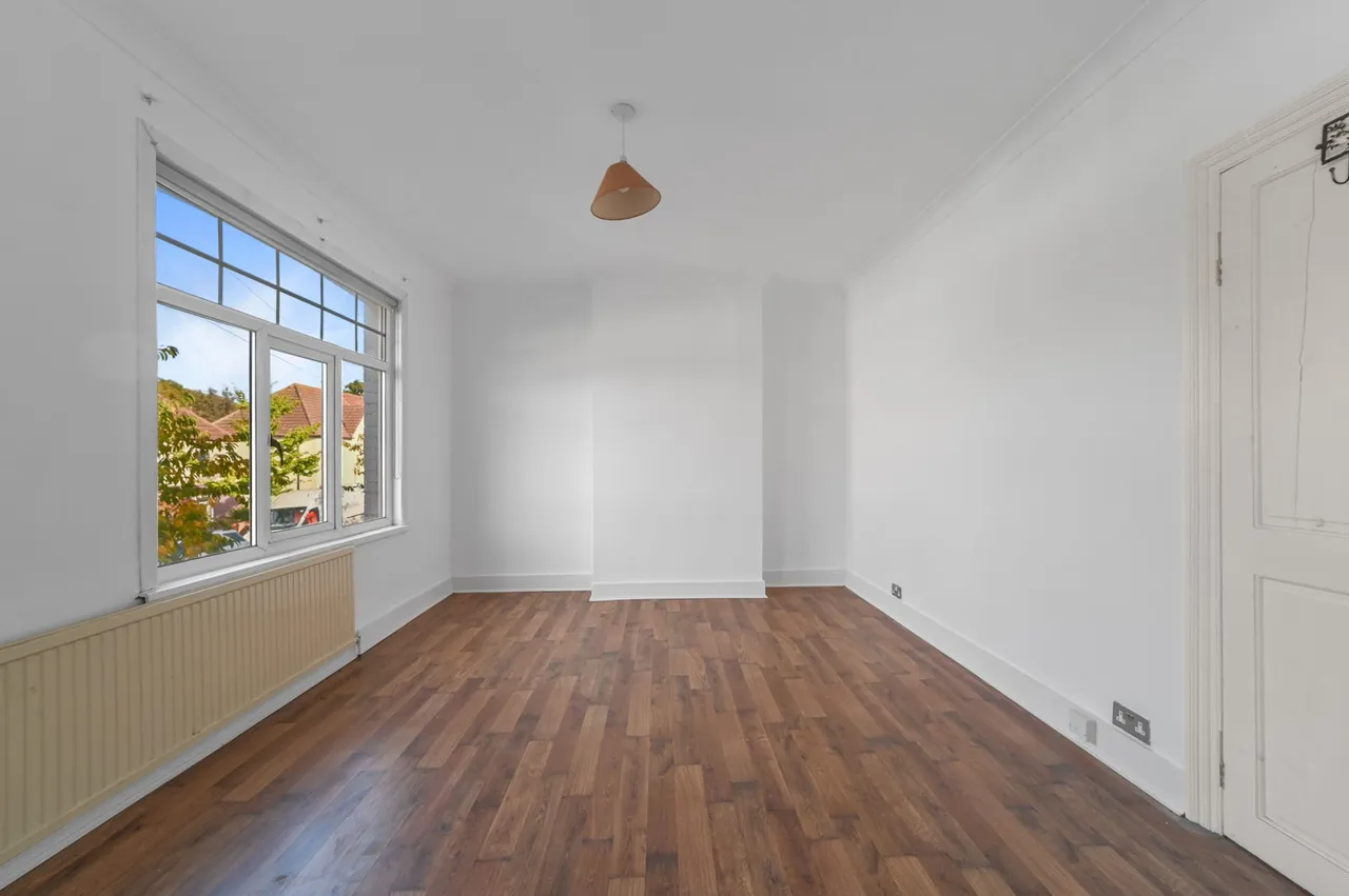 Mount Avenue, Chingford, E4, photo 9