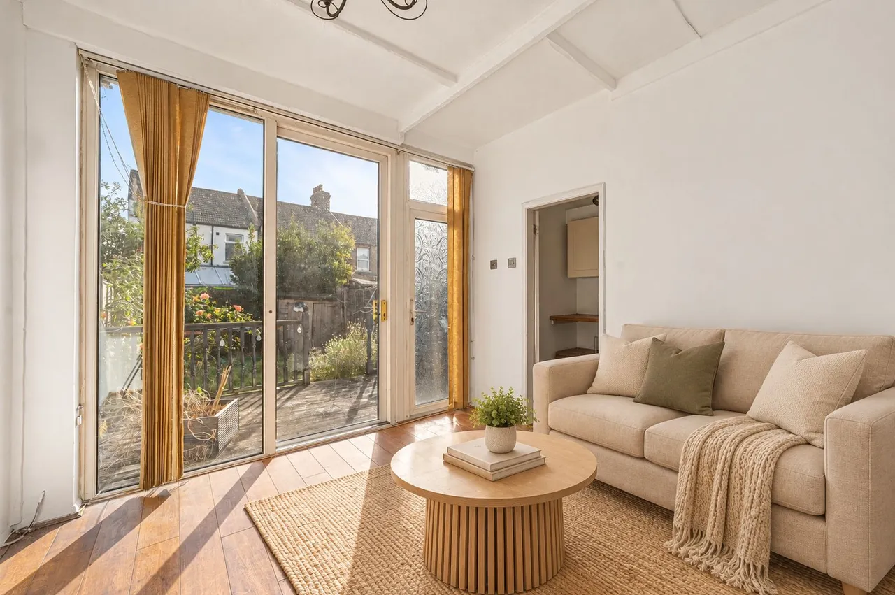 Mount Avenue, Chingford, E4, photo 8