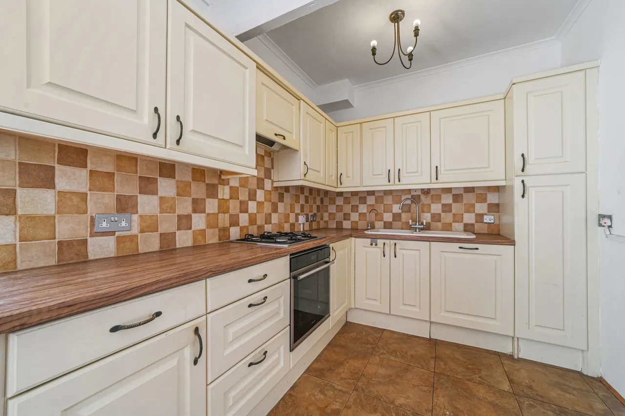Mount Avenue, Chingford, E4, photo 4