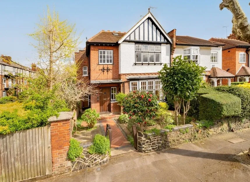 4 bed house for sale — Leaside Avenue, Muswell Hill, N10