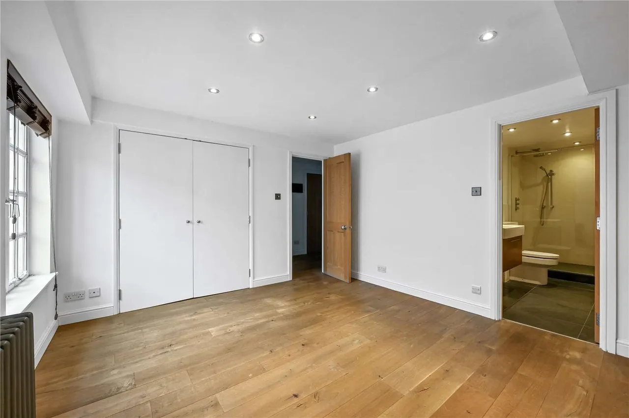 Wapping Wall, London, E1W, photo 7