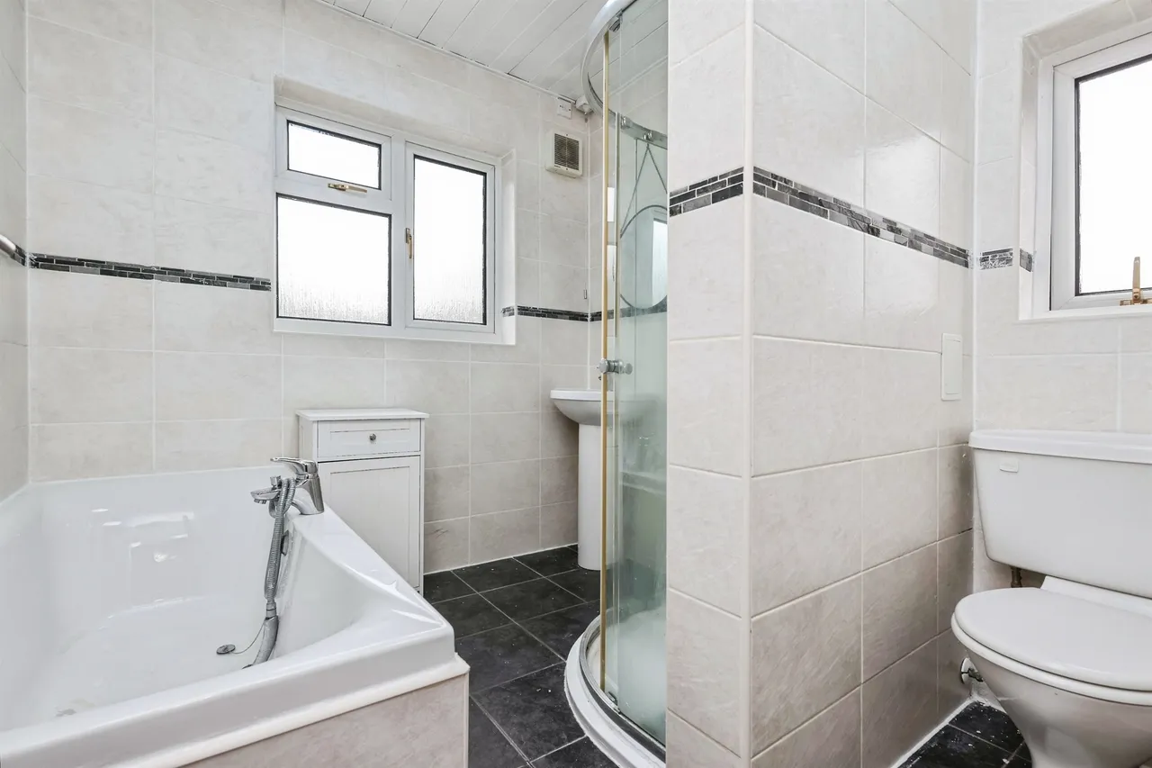 Ann Croft, Birmingham, B26, photo 12