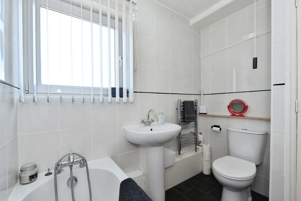 Water Slacks Road, Sheffield, South Yorkshire, S13, photo 4