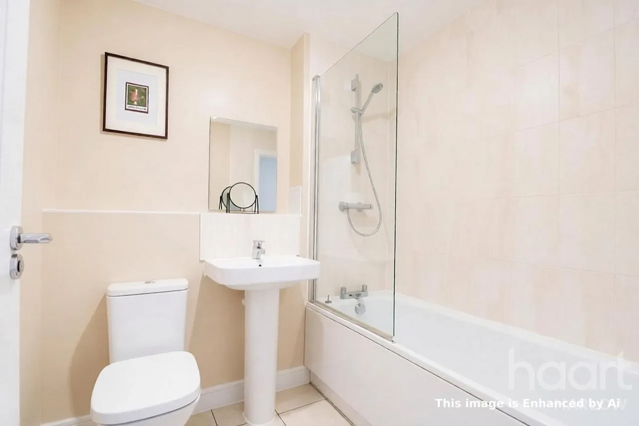Birch Walk, Harlow, CM17, photo 13