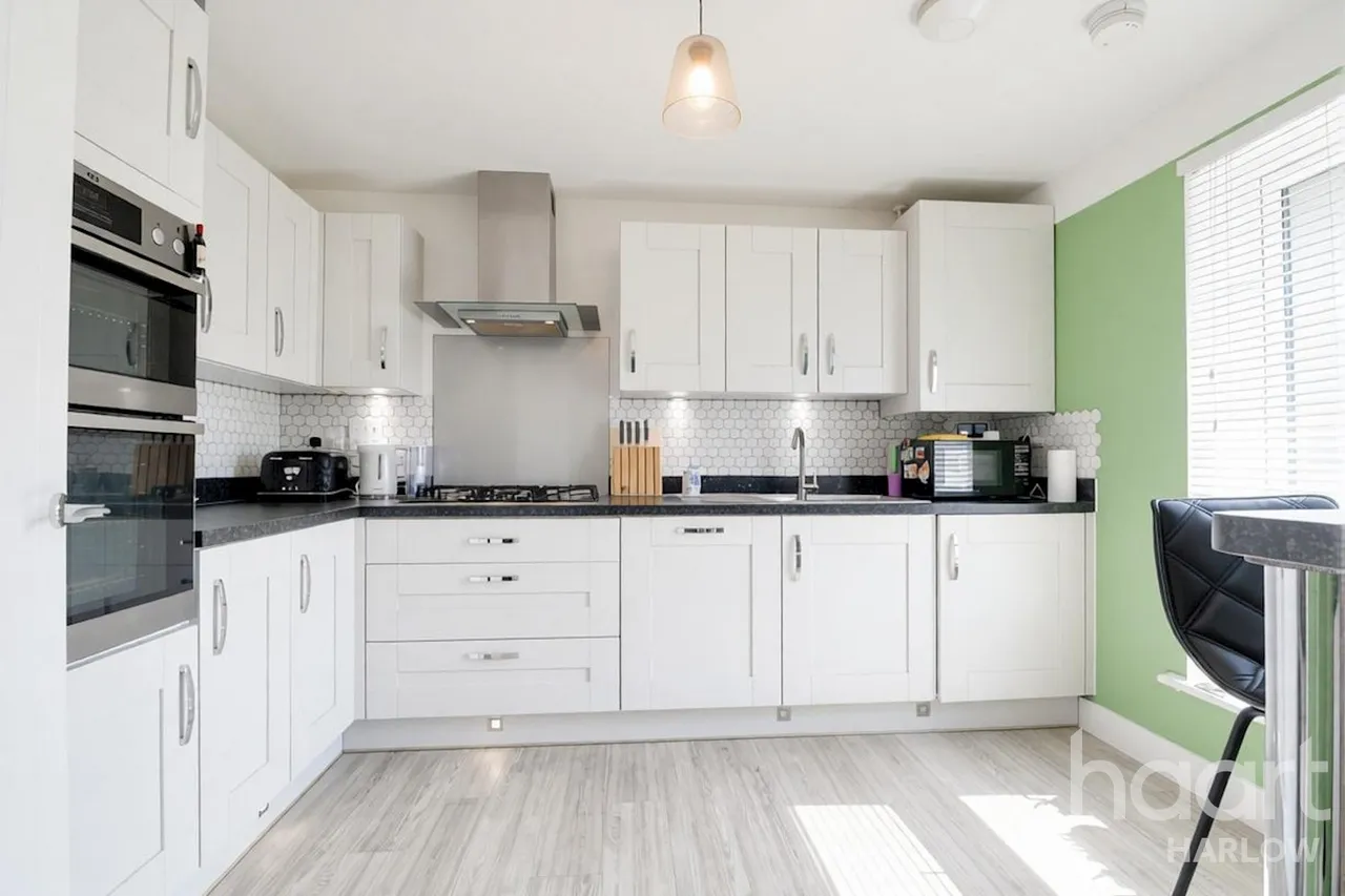 Birch Walk, Harlow, CM17, photo 3