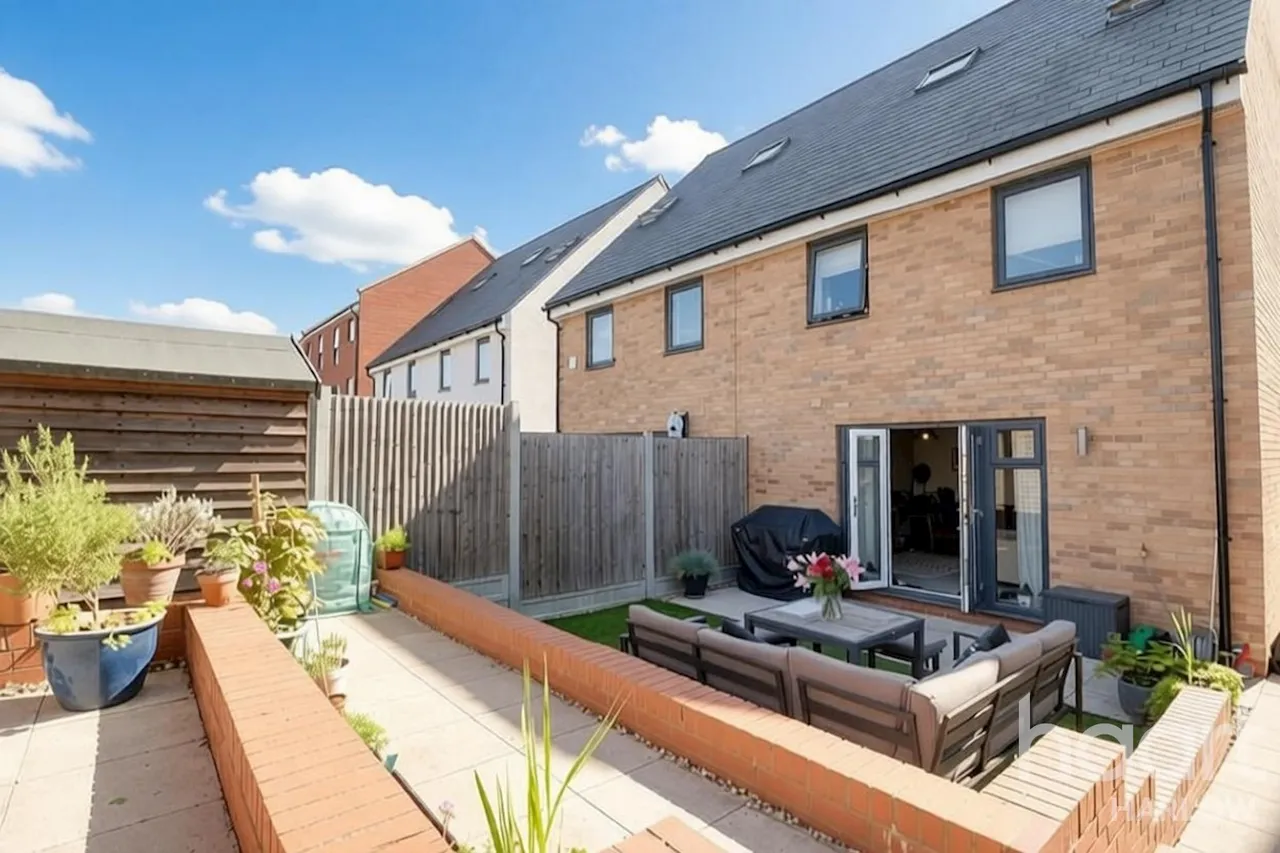 Birch Walk, Harlow, CM17, photo 20