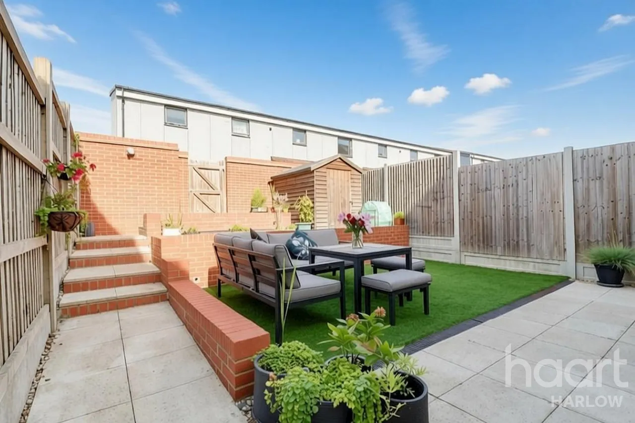 Birch Walk, Harlow, CM17, photo 4