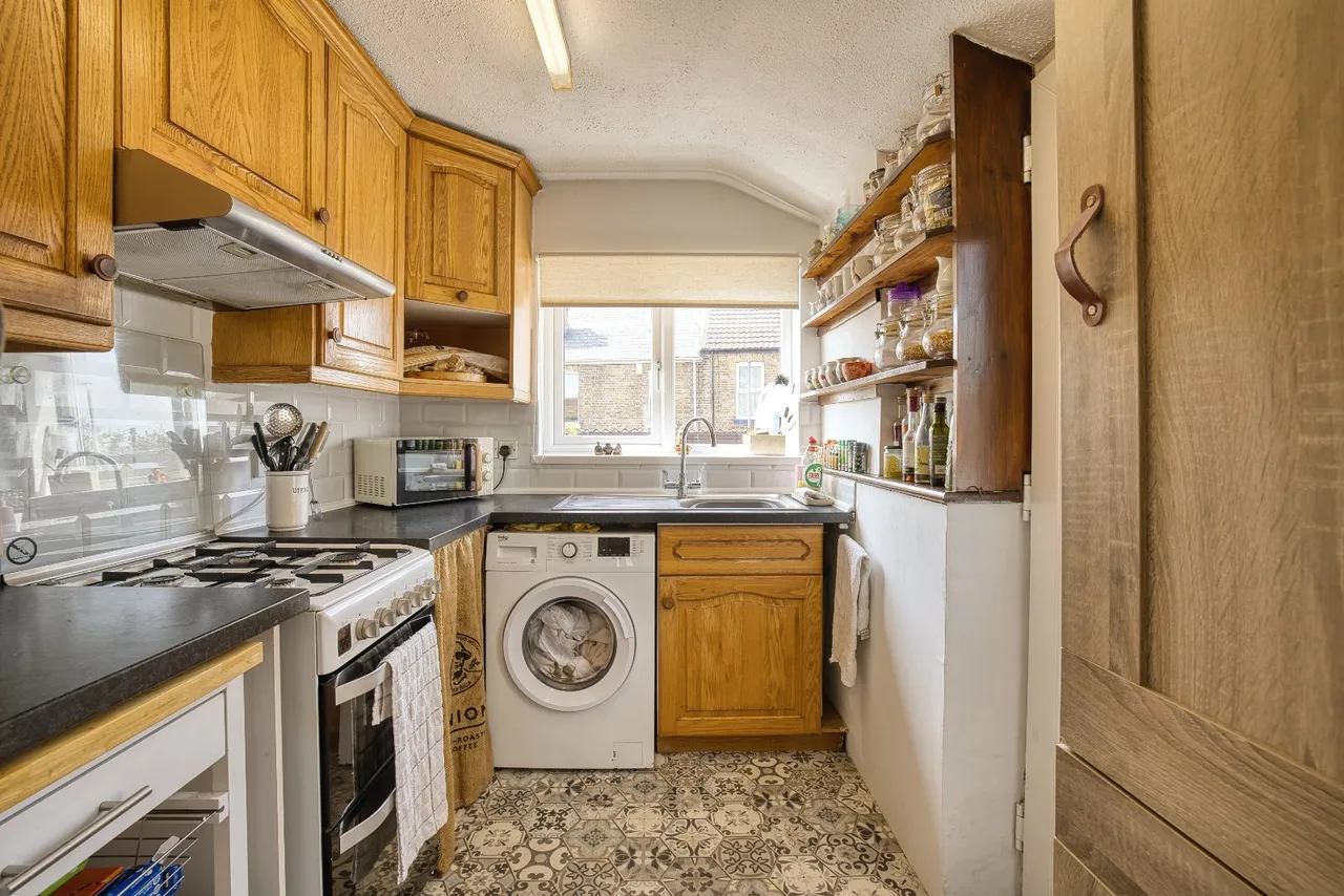 St. Andrews Road, Ramsgate, CT11, photo 4