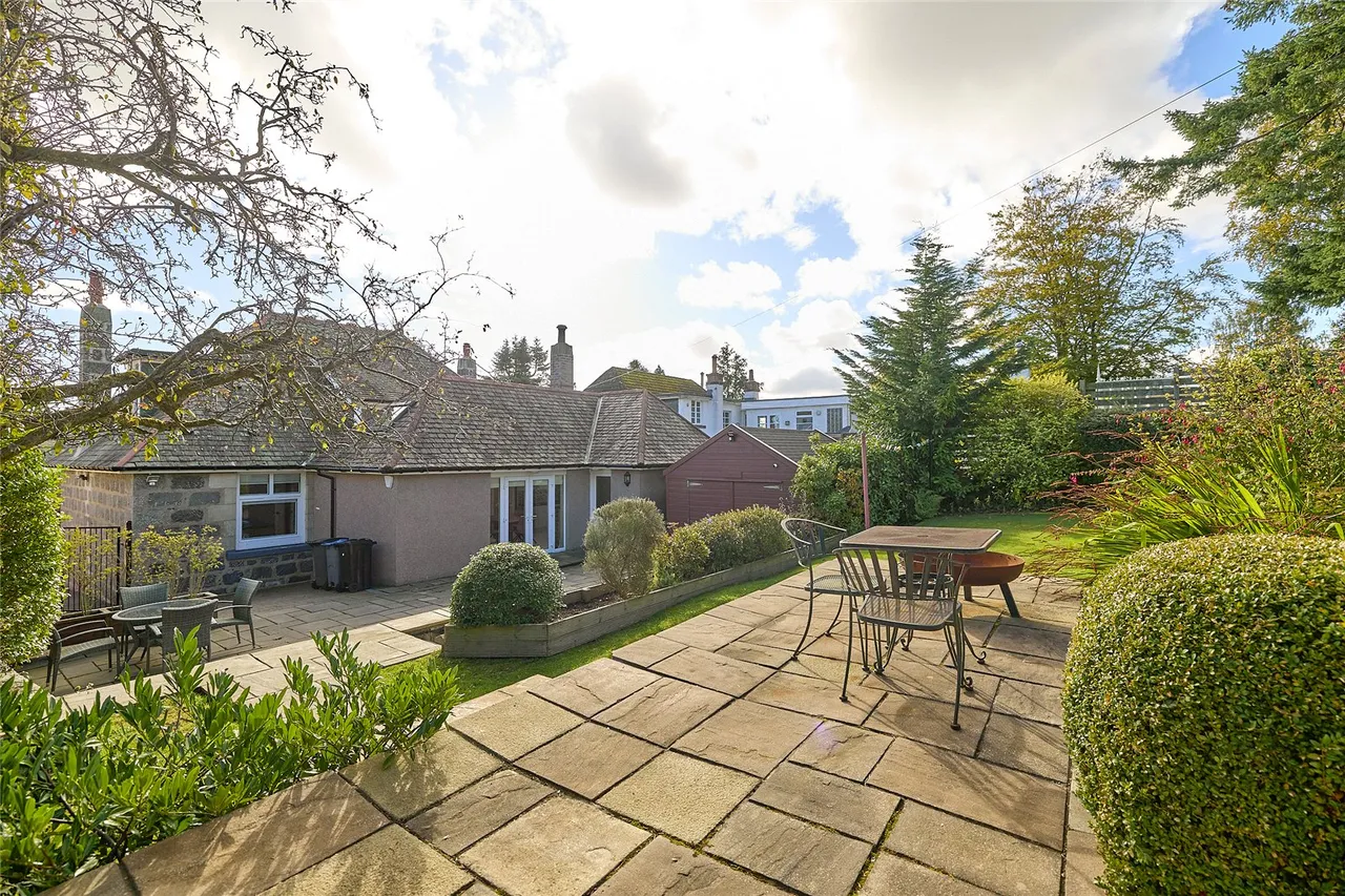 North Deeside Road, Milltimber, AB13, photo 26