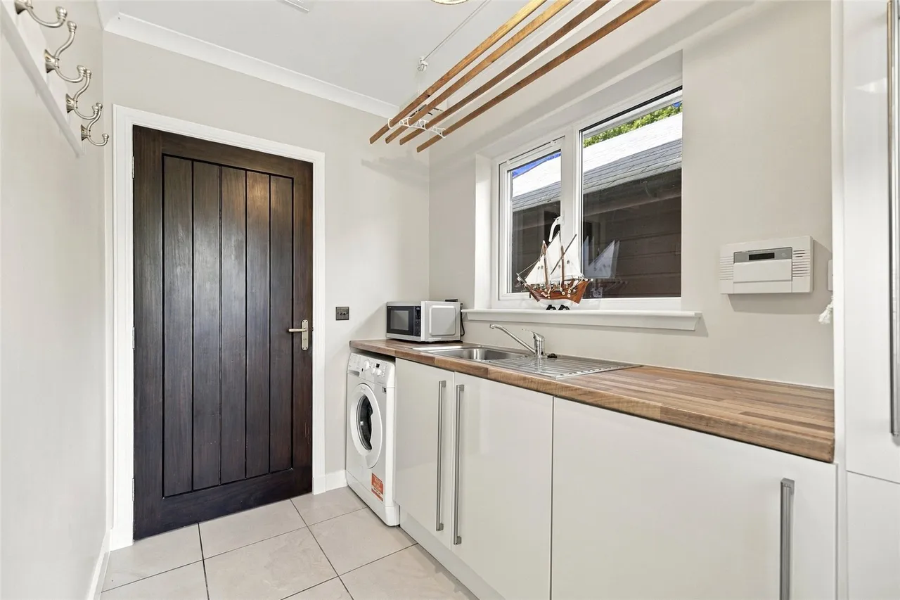 North Deeside Road, Milltimber, AB13, photo 13