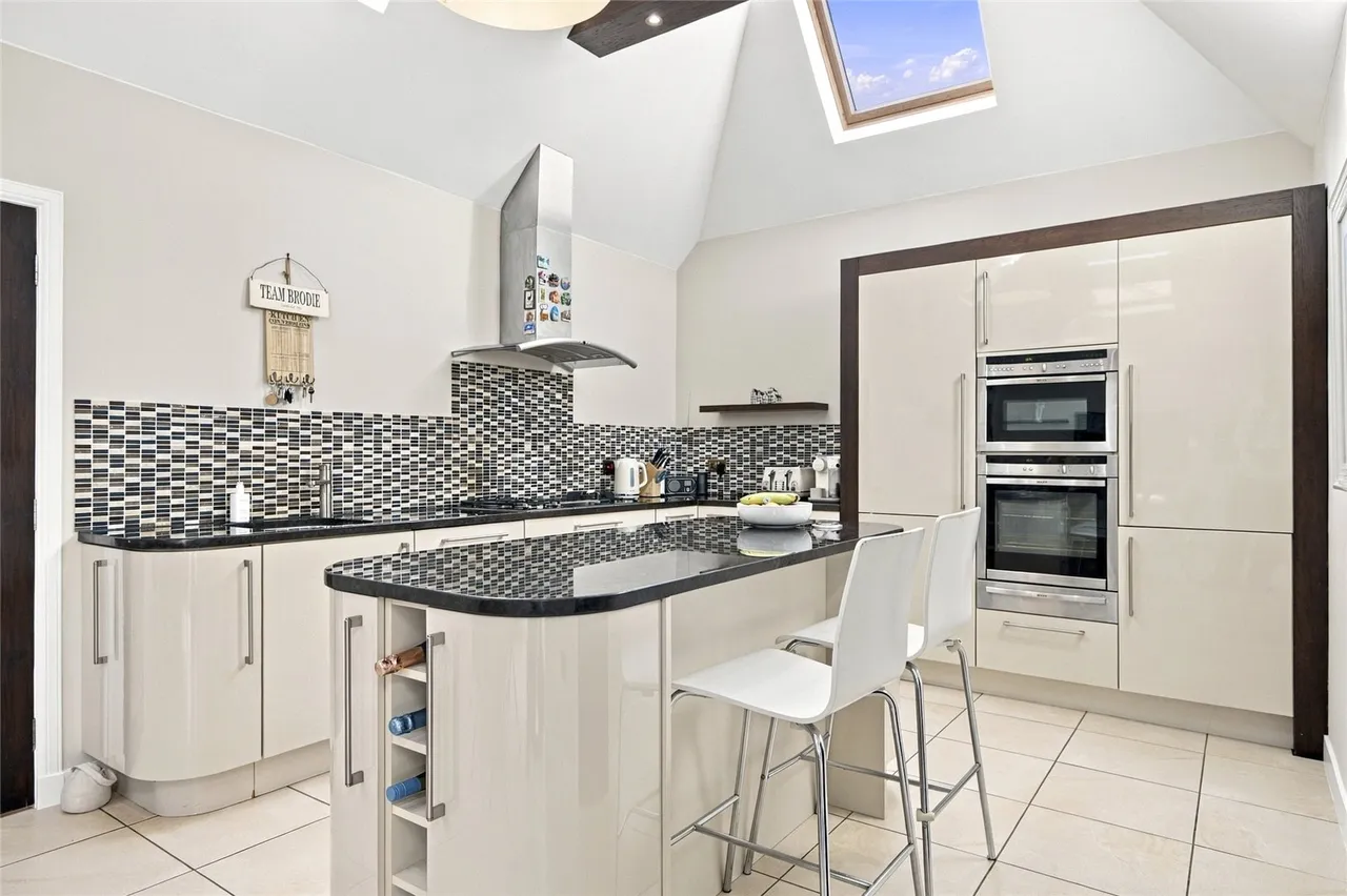 North Deeside Road, Milltimber, AB13, photo 10