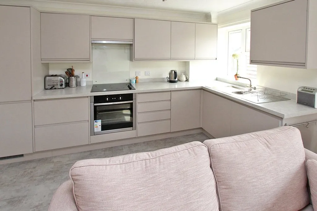 Brookley Road, Brockenhurst, photo 6