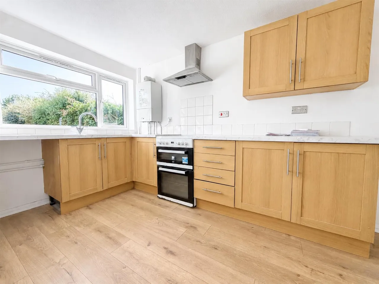 Aylesbury Avenue, Eastbourne, BN23 6AG, photo 4